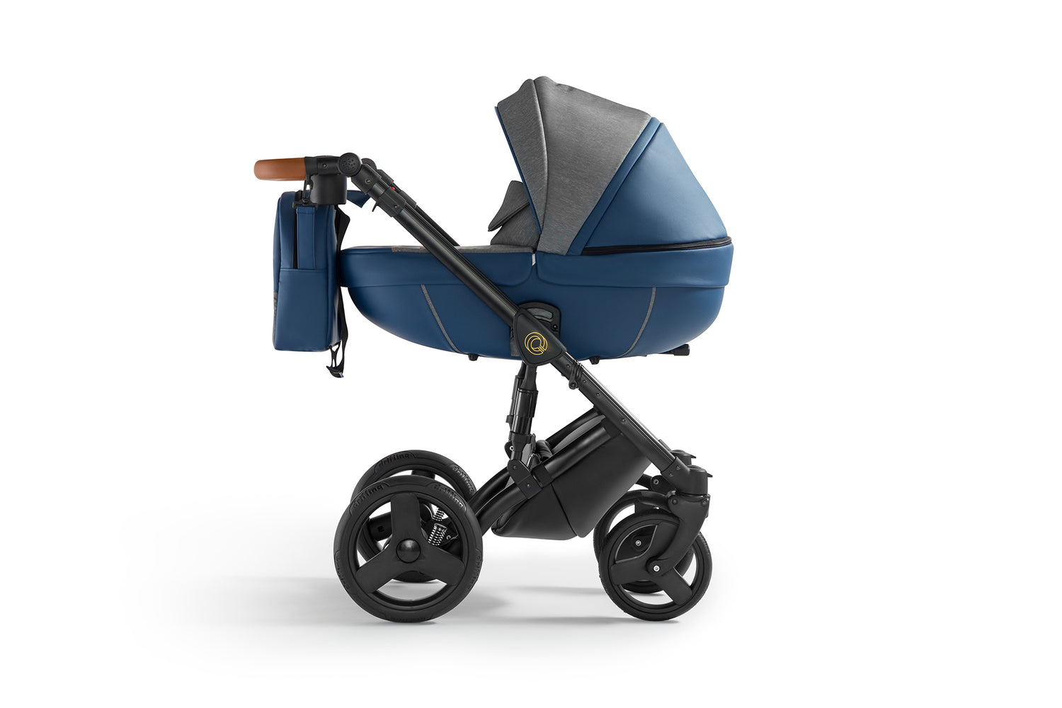 blue carrycot for newborn baby