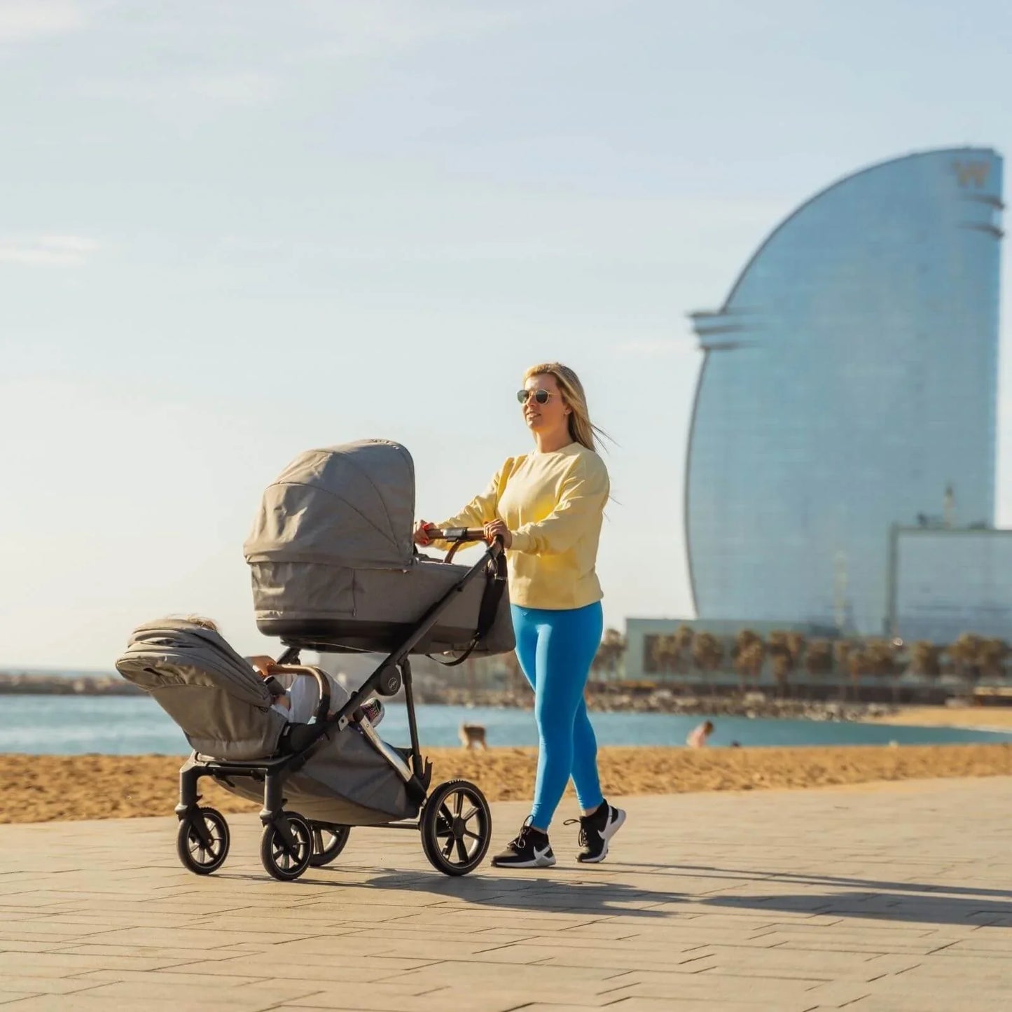 Mee-go UNO+ Convertible Single to Double Pram | 2-in-1 Travel System